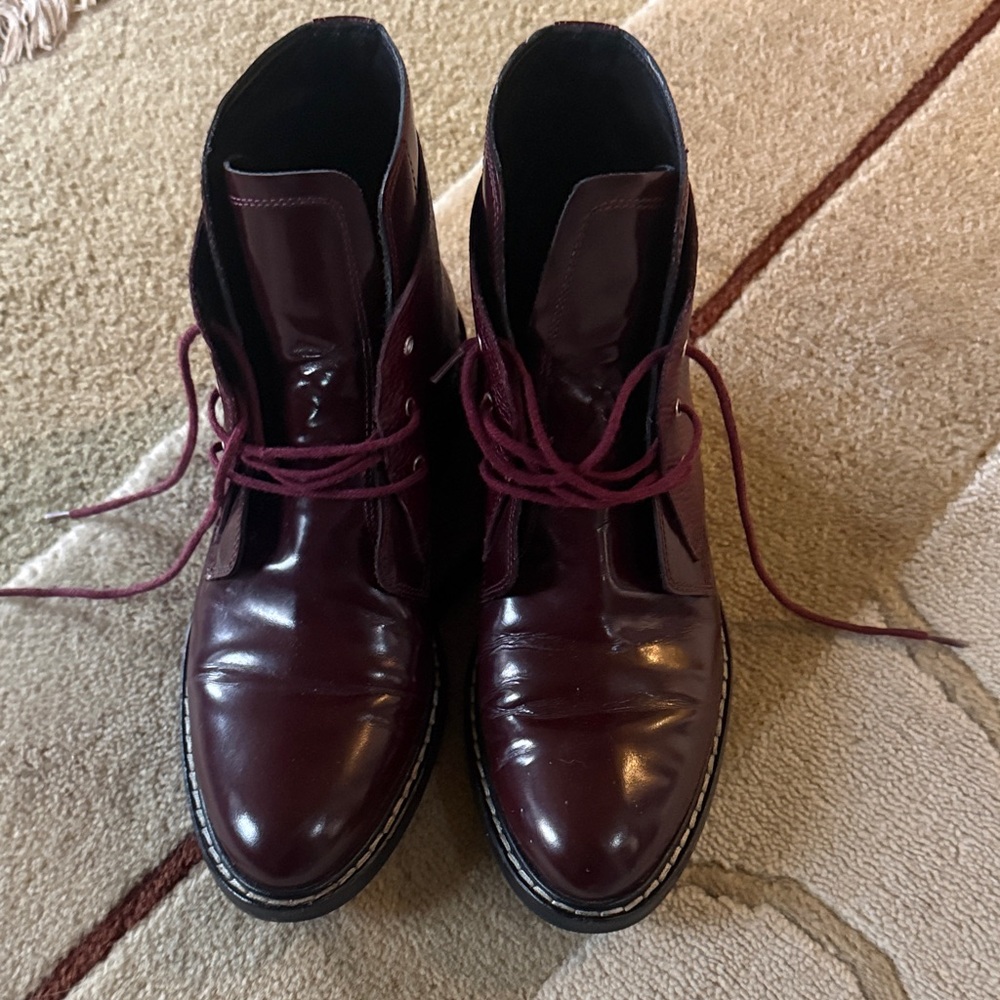Women’s  Burgundy Leather Boots